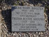 image of grave number 786876